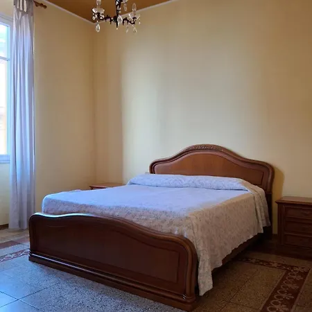 Trilocale A Pochi Passi Dal Mare ليفانتو